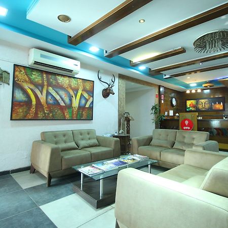 Oyo 4161 Hotel Shailly Inn Ahmedabad Exteriör bild